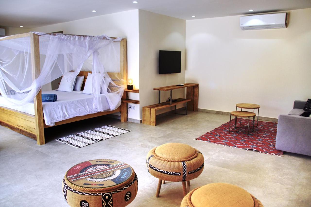 Au Paradis De Jeanne Ngaparou Extérieur photo