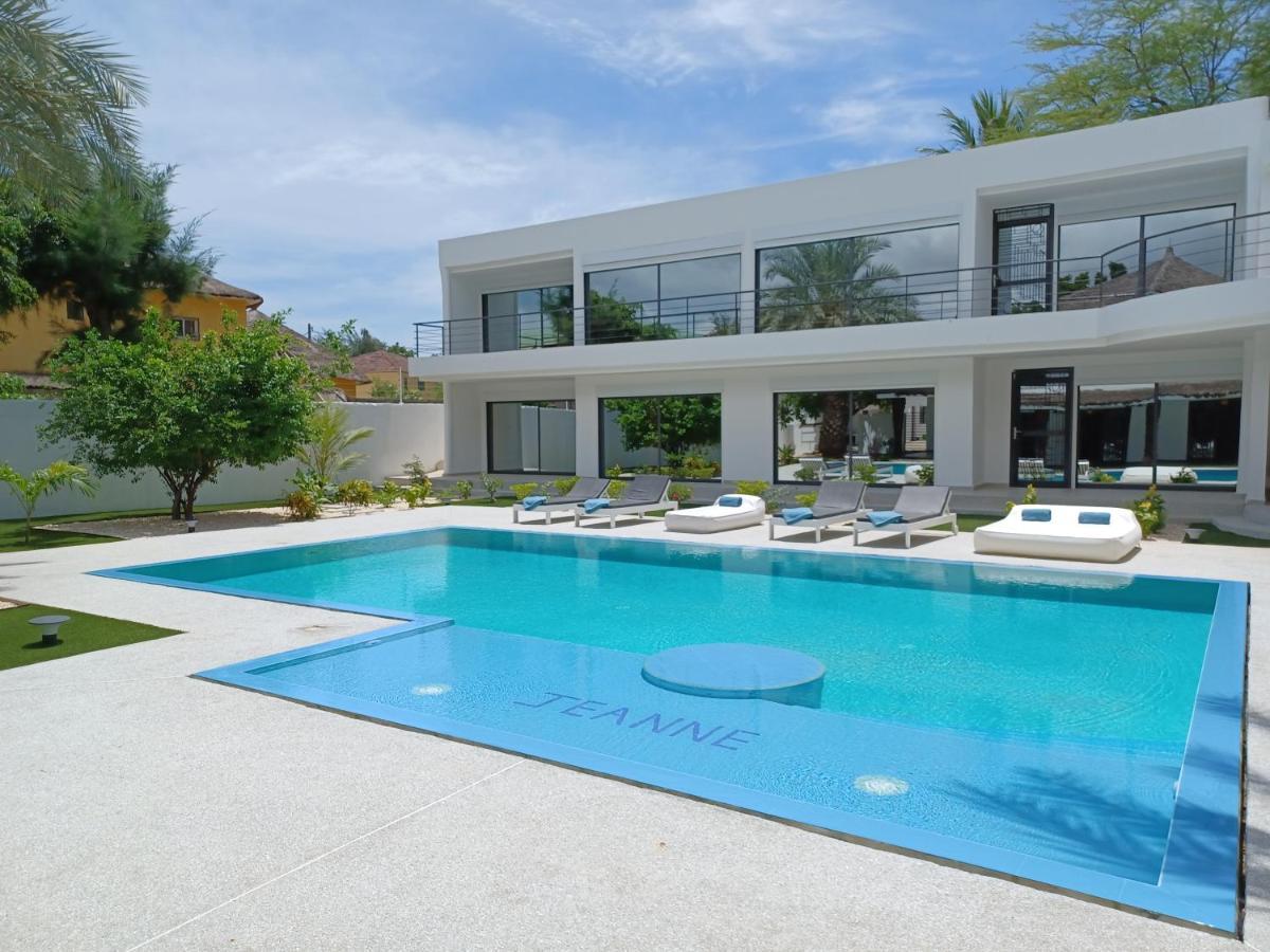 Au Paradis De Jeanne Ngaparou Extérieur photo